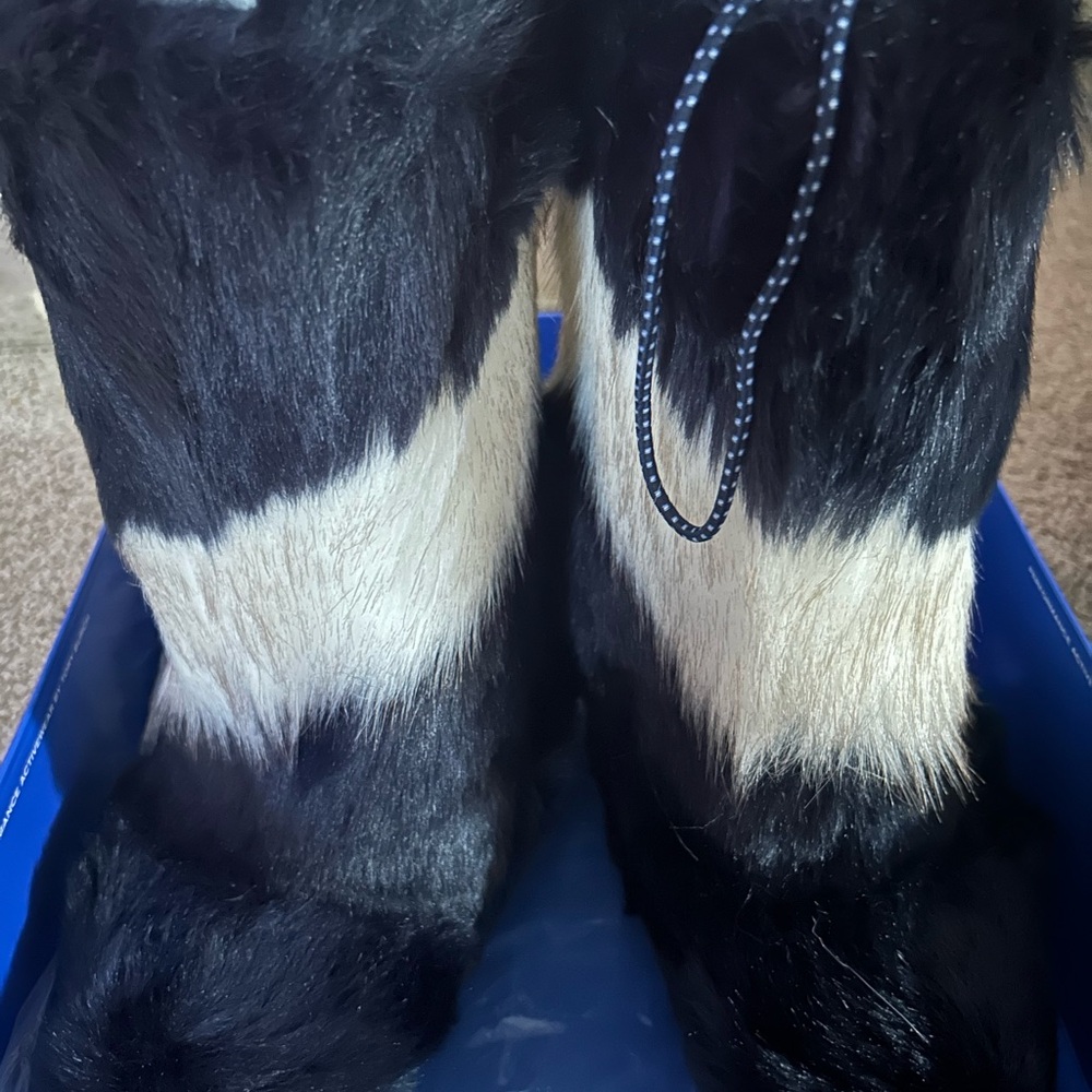 Tory Burch Chevron Boot